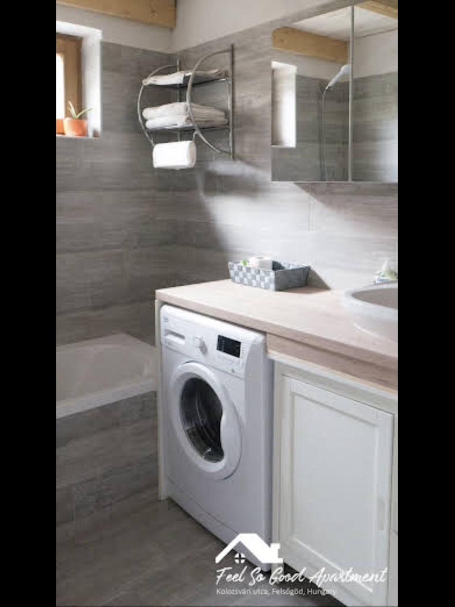'Feel So Good' Apartment God Luaran gambar